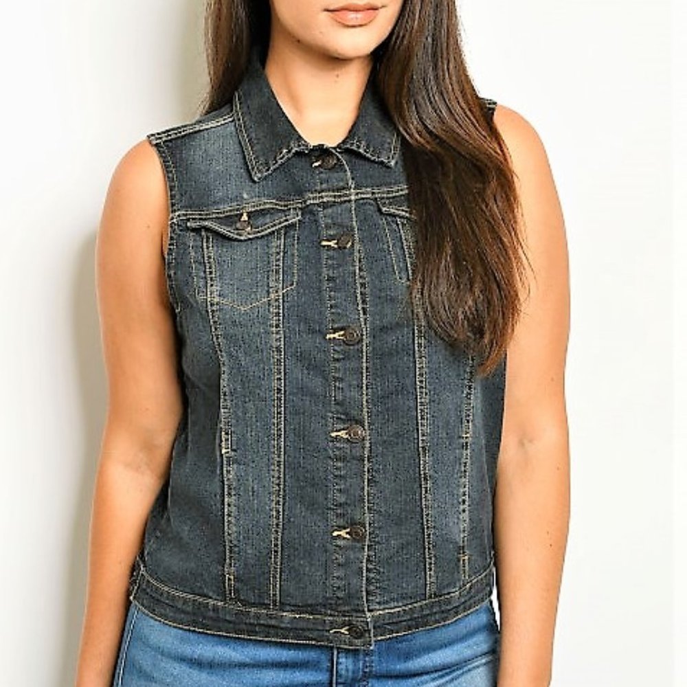 Plus Size Sleeveless Denim Vest